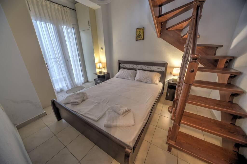 Zoe'S Apartments Nea Iraklitsa Luaran gambar