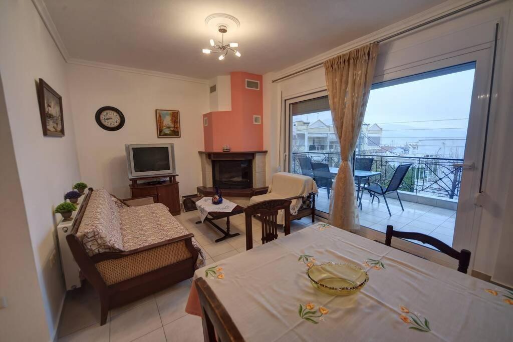 Zoe'S Apartments Nea Iraklitsa Luaran gambar